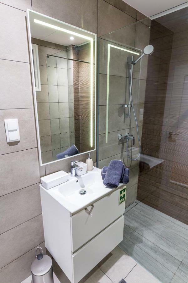 Sea Breeze I Apartment Canico  Ngoại thất bức ảnh